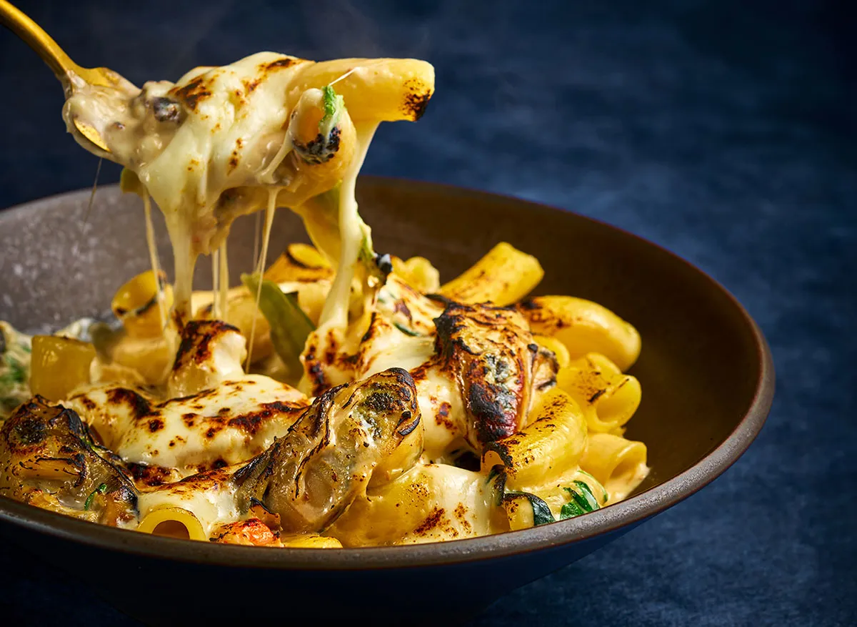 釜揚げしらすときのこ、からすみのペペロンチーノ