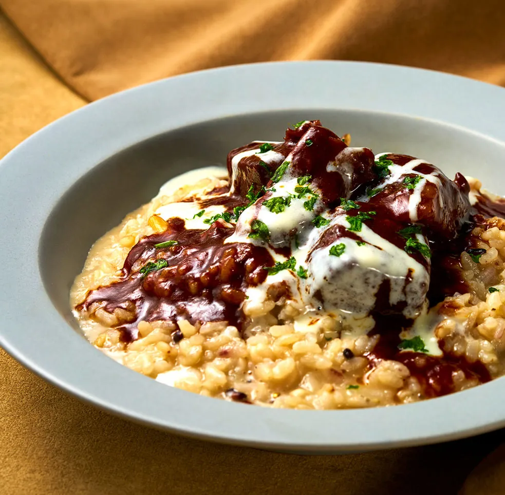 紅ずわい蟹と小かぶのリゾット柚子の香り 牡蠣のフリット添え